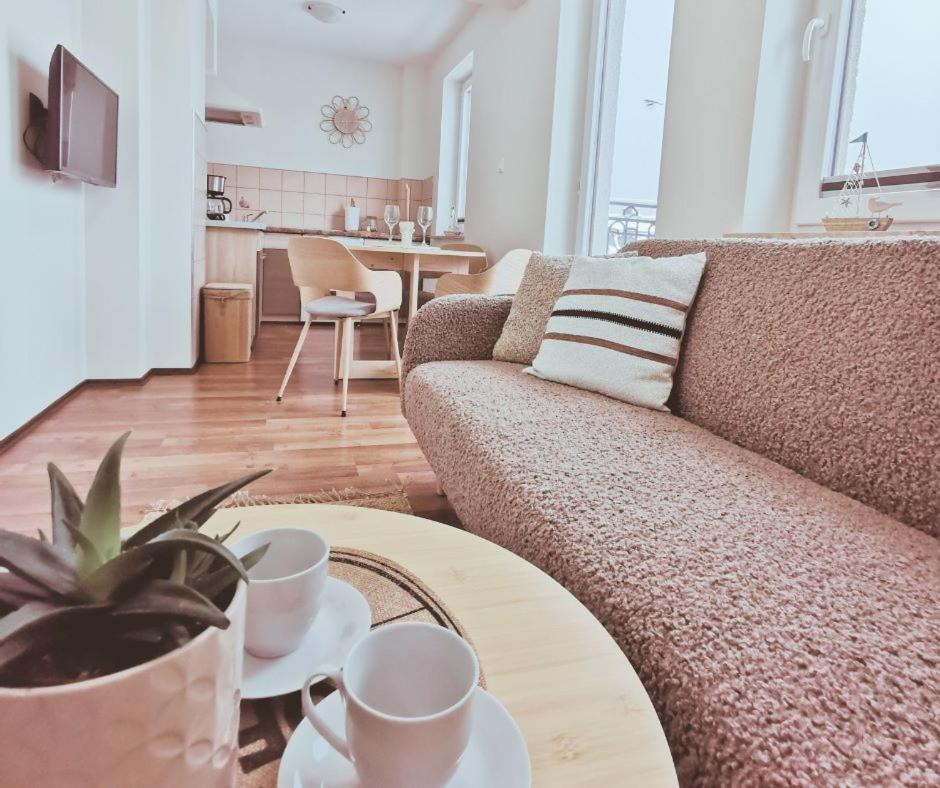 Sunny Apartament Darlowo Ngoại thất bức ảnh