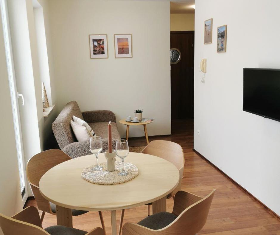 Sunny Apartament Darlowo Ngoại thất bức ảnh